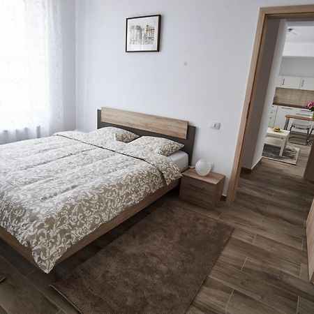 At Central Apartments Bucharest Luaran gambar