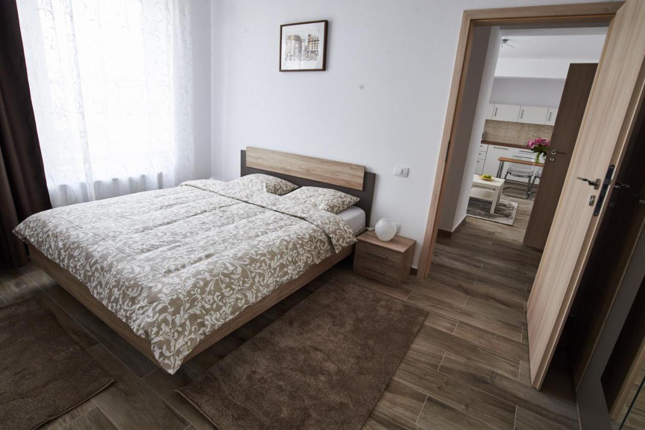 At Central Apartments Bucharest Luaran gambar