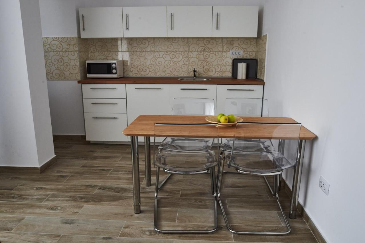 At Central Apartments Bucharest Luaran gambar