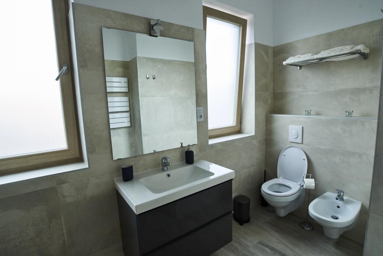 At Central Apartments Bucharest Luaran gambar